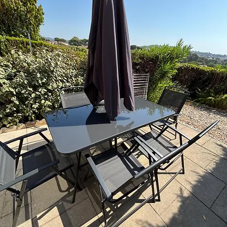 Appartement With Sea View Terrace And Shared Pool *