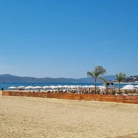 With Sea View Terrace And Shared Pool Appartement